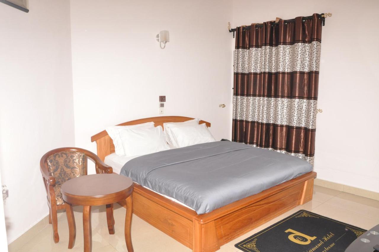 Diamond Hotel Cotonou Exteriör bild