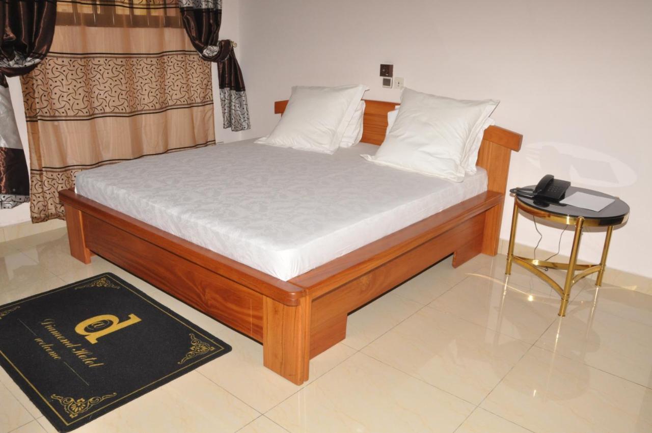 Diamond Hotel Cotonou Exteriör bild