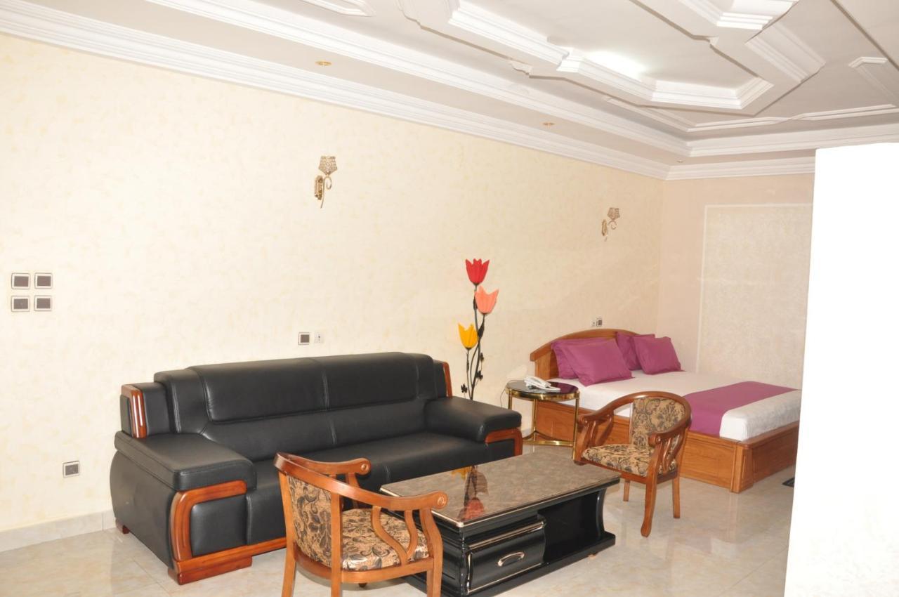 Diamond Hotel Cotonou Exteriör bild